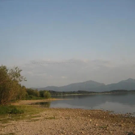 Forsthaus Am Chiemsee 펜션